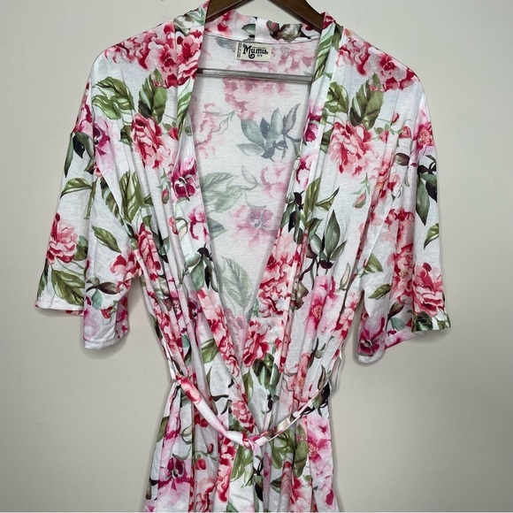 Show Me Your Mumu  Brie Robe Garden of Blooms White with Pink Floral O/S - Picture 3 of 9